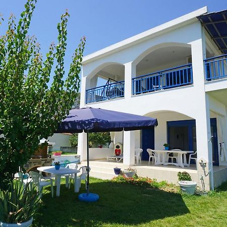 Вілла Dolphins House Paralia Avdhiron Екстер'єр фото