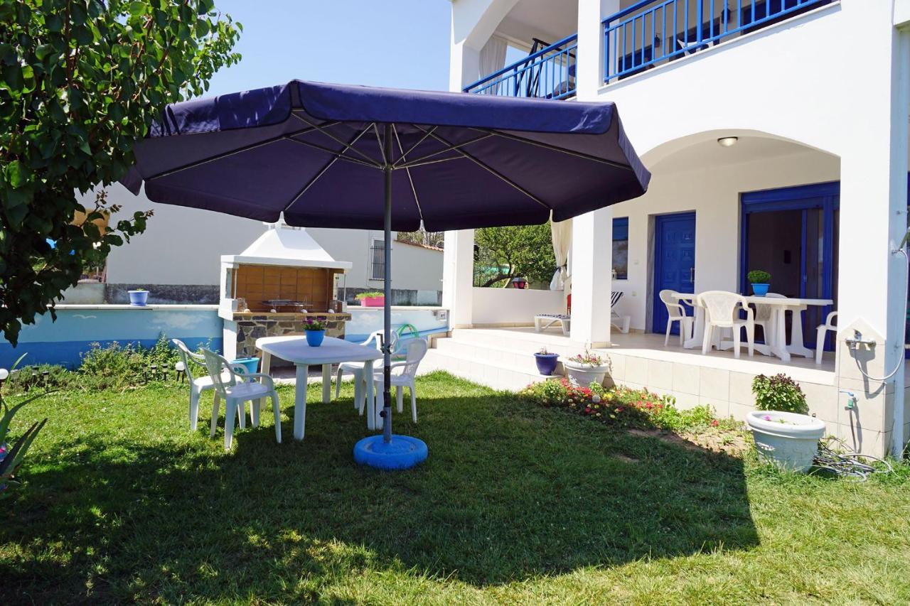 Вілла Dolphins House Paralia Avdhiron Екстер'єр фото