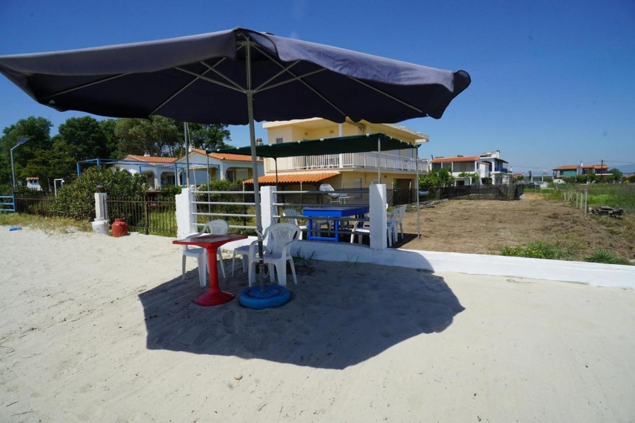 Вілла Dolphins House Paralia Avdhiron Екстер'єр фото
